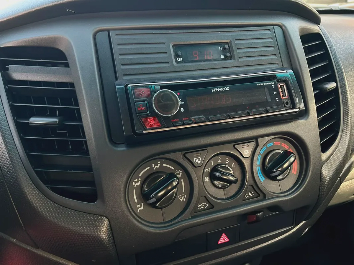 2021 Mitsubishi L200 | 4X2 | Manual | GCC | Ref#1028-14-14