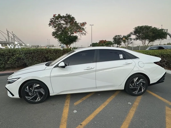 760/- AED EMI 2025 Hyundai Elantra Elite Edition - Chinese Specs UnderWarranty + Service Contract