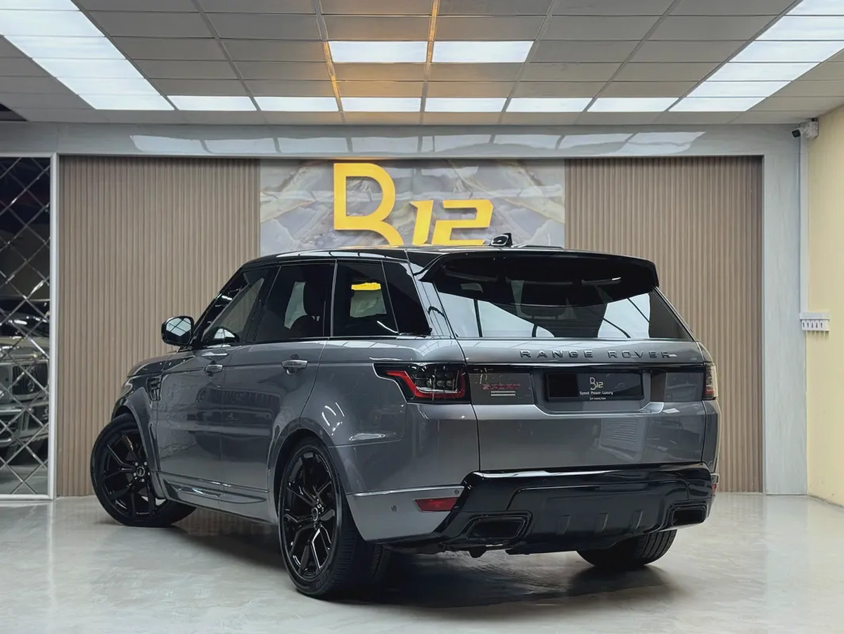 Land Rover Range Rover Sport HSE 2022 | GCC Specs | Low Mileage-3-3