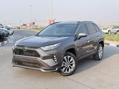 Toyota RAV4 XLE 2023-10