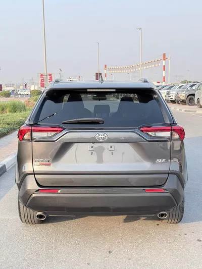 Toyota RAV4 XLE 2023-2