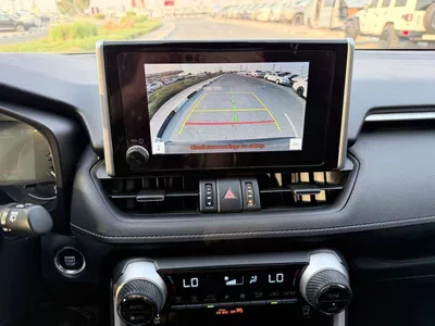 Toyota RAV4 XLE 2023-7