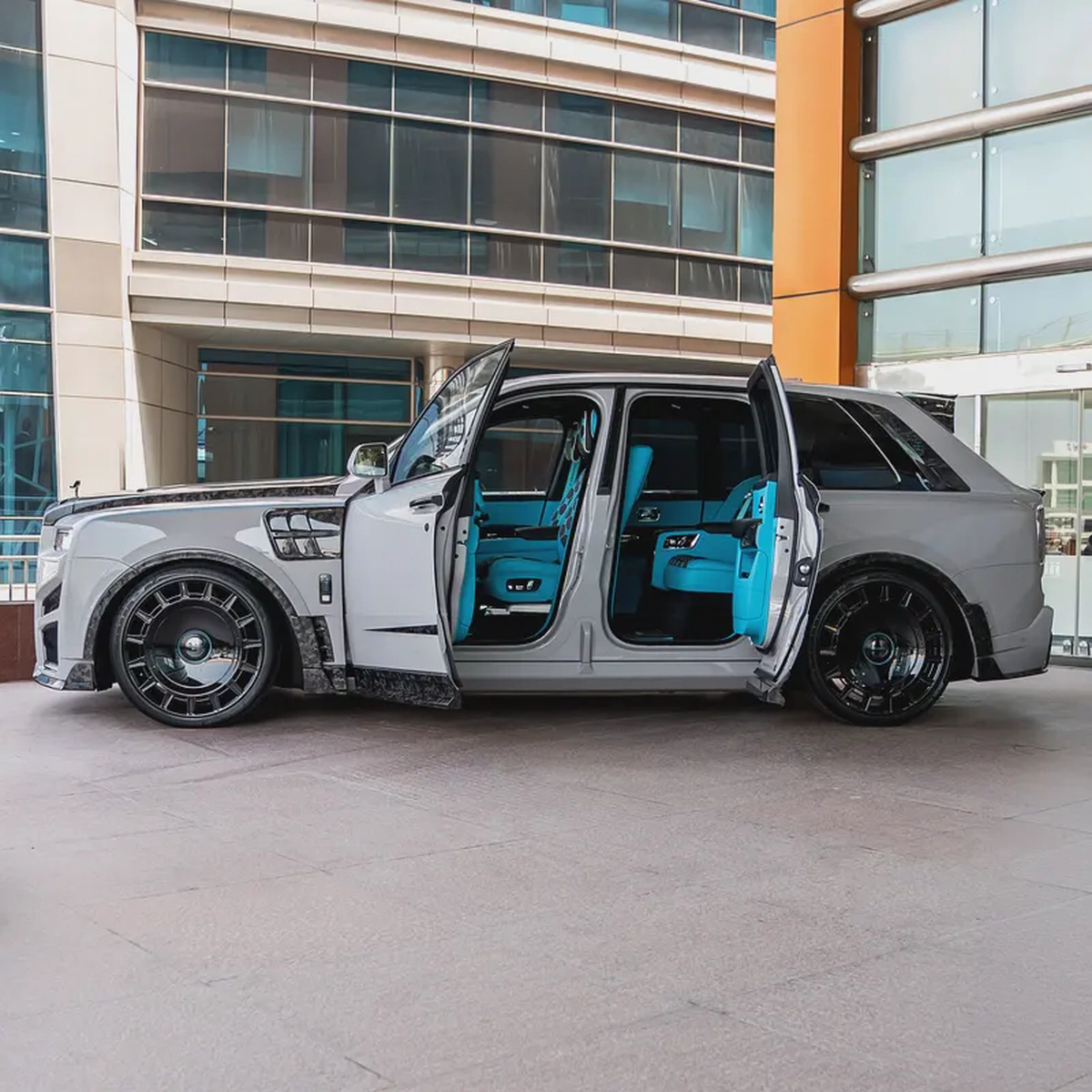 2025  ROLLS ROYCE CULLINAN MANSORY BRAND NEW-13-13