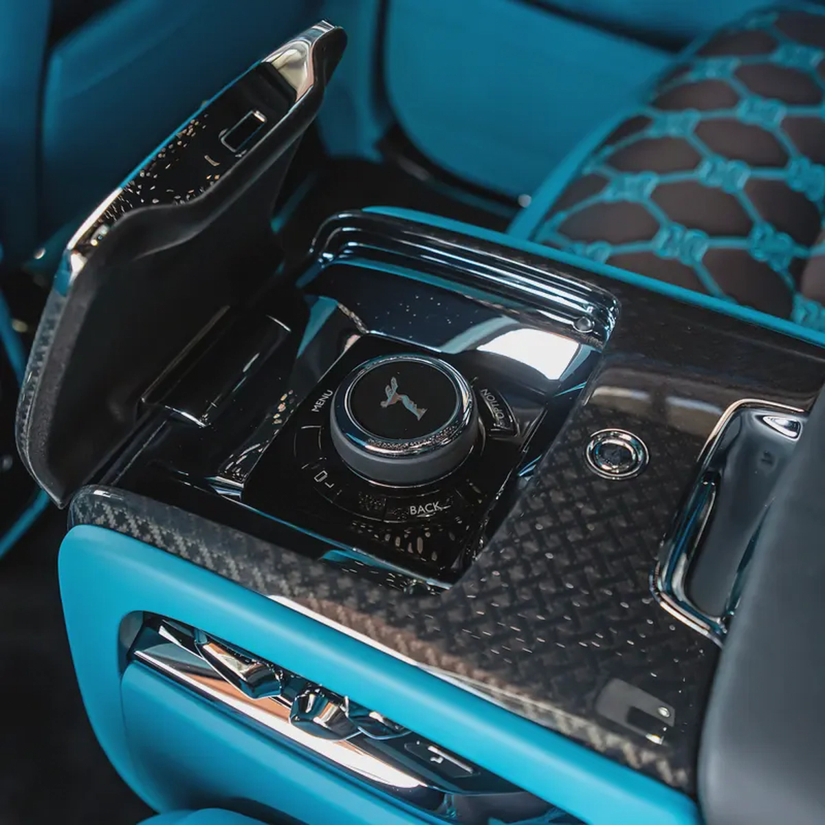 2025  ROLLS ROYCE CULLINAN MANSORY BRAND NEW-8-8