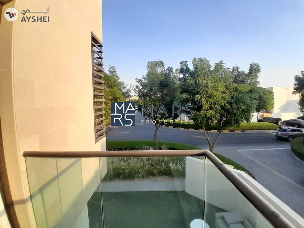 Lavish luxury | Specious | 4bhk | greatest garden | zero serives charge