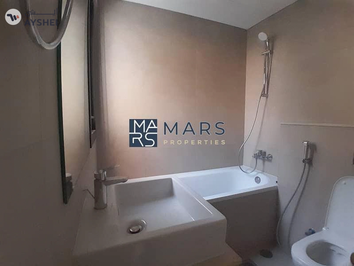 Lavish luxury | Specious | 4bhk | greatest garden | zero serives charge