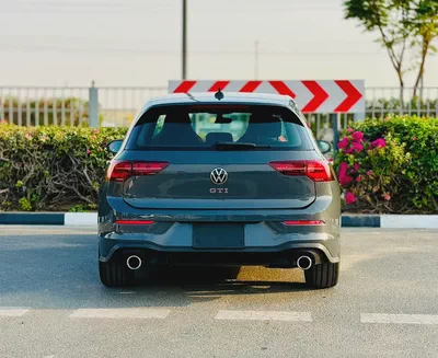 Volkswagen Golf GTI 2.0L Turbo P1 2024 GCC  Brand New Condition Under Warranty-4