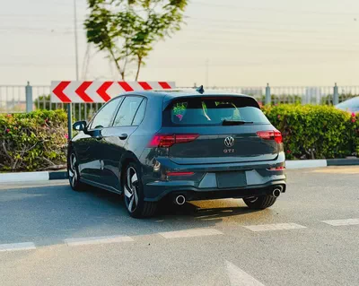 Volkswagen Golf GTI 2.0L Turbo P1 2024 GCC  Brand New Condition Under Warranty-5