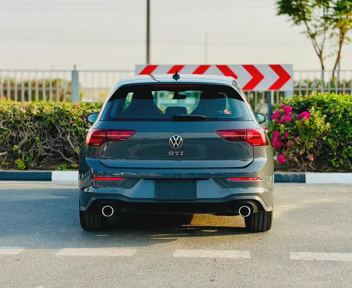 Volkswagen Golf GTI 2.0L Turbo P1 2024 GCC  Brand New Condition Under Warranty-4-4
