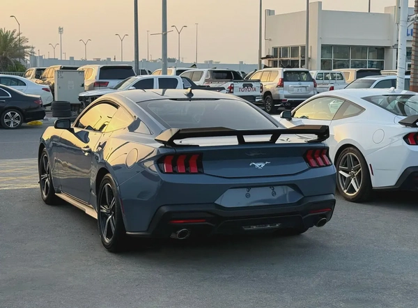 FORD MUSTANG - 2024 - FAST BACK - ECO Boost - V4 - 2,3L - BY TURBO - USA SPECS VERY GOOD CONDITION