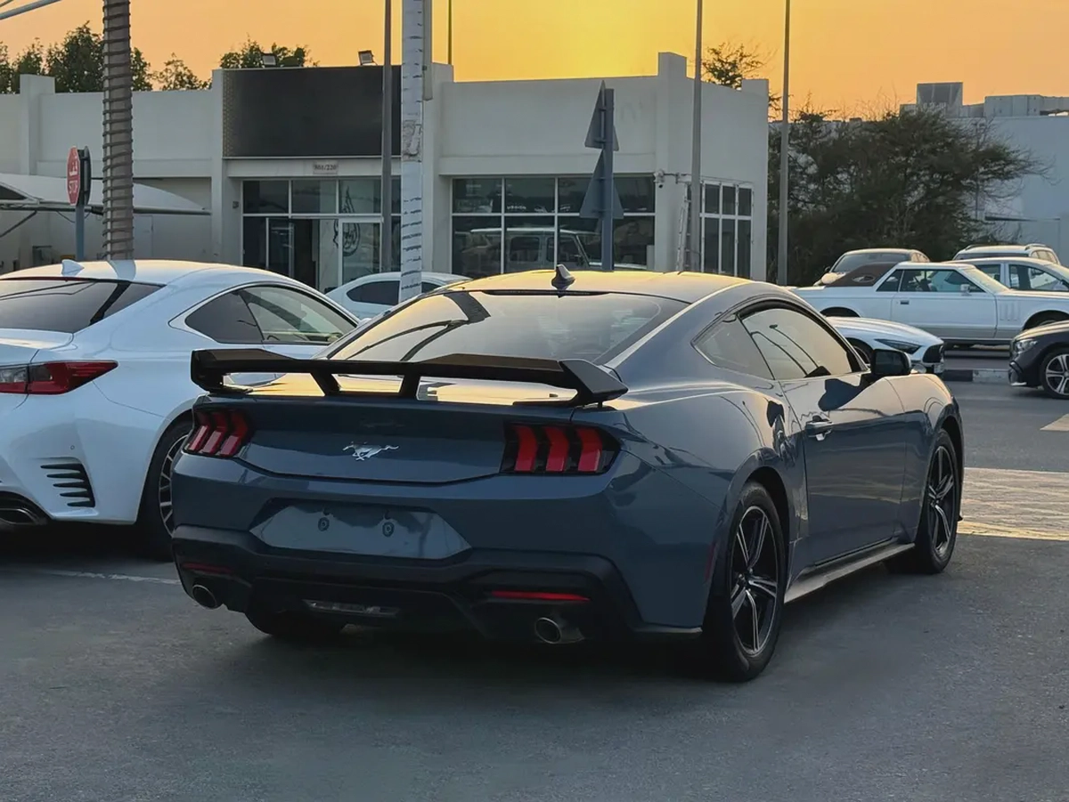 FORD MUSTANG - 2024 - FAST BACK - ECO Boost - V4 - 2,3L - BY TURBO - USA SPECS VERY GOOD CONDITION-5-5