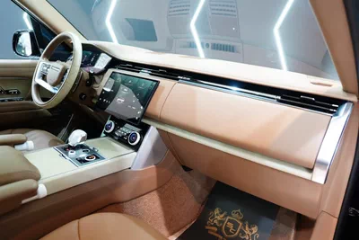 Land Rover Range Rover Vogue SV LWB-10