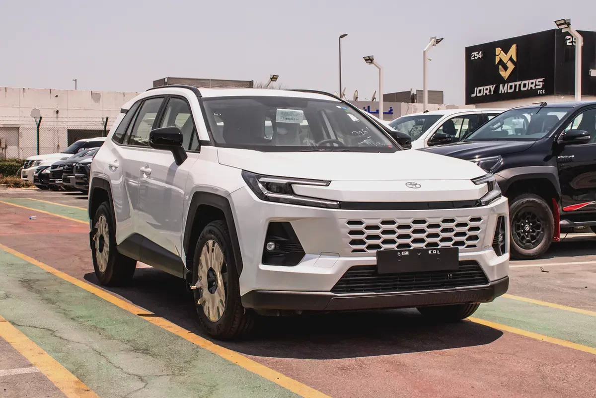 Toyota RAV4 XLE 2026 | GCC Specs | Brand New-2-2
