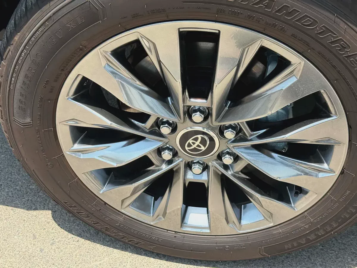 **2026**GCC SPEC BRAND NEW WITHOUT TURBO-19-19