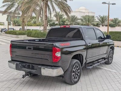 Toyota Tundra CrewMax Limited 2019 | 5.7L i-Force V8 | Full Size Luxury Pickup-4