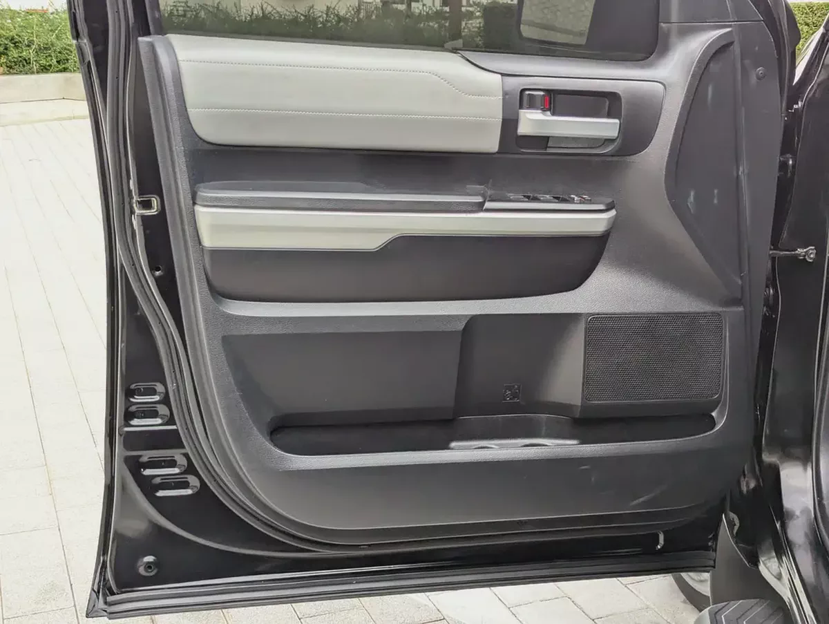 Toyota Tundra CrewMax Limited 2019 | 5.7L i-Force V8 | Full Size Luxury Pickup-13-13