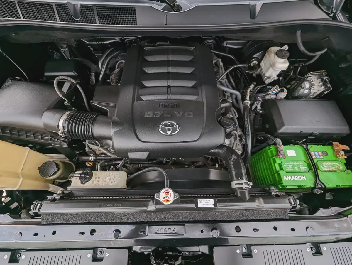 Toyota Tundra CrewMax Limited 2019 | 5.7L i-Force V8 | Full Size Luxury Pickup-19-19