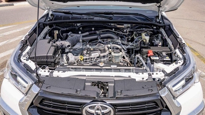 Toyota Hilux TOYOTA HILUX DC 2.7P MT 4X4 P.WINDOW MY2023-19