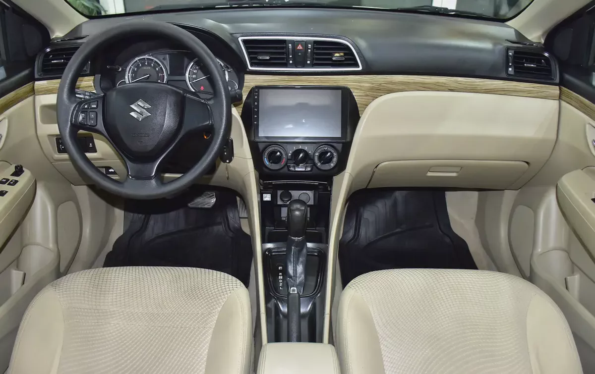 AED 515 EMi at 0% DP | Suzuki Ciaz ( 2023 Model ) in White Color GCC Specs-10-10