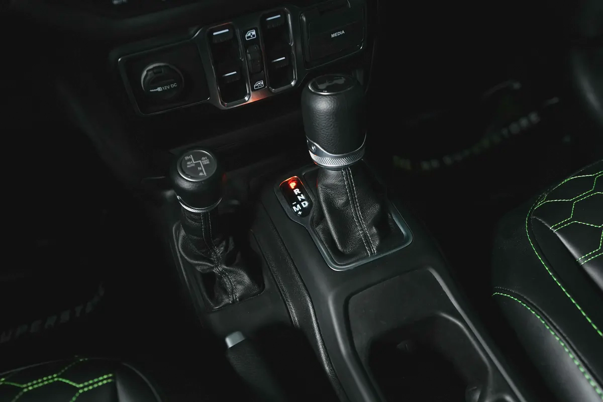 Jeep Wrangler 4DR SPORT-Full Option-Main Dealer Warranty and Service Contract-GCC Specification-14-14