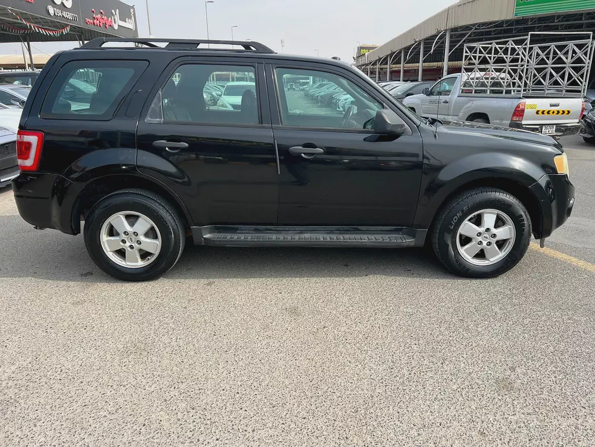 Ford Escape SEL 2012 - GCC Specs - Well Maintained-2-2
