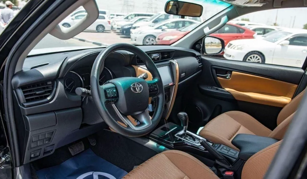 Toyota Fortuner EXR FORTUNER 2.7L V4 2WD-10-0