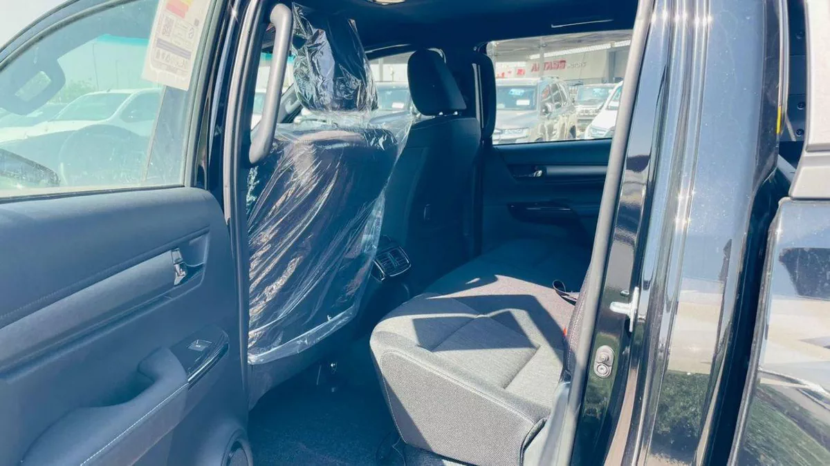 Toyota Hilux Adventure 4.0L-6-0