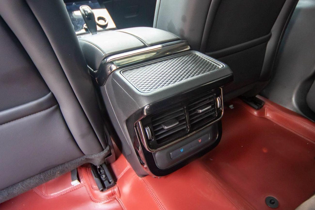 Land Rover Range Rover Evoque P250 2.0L (245 HP)-12-12