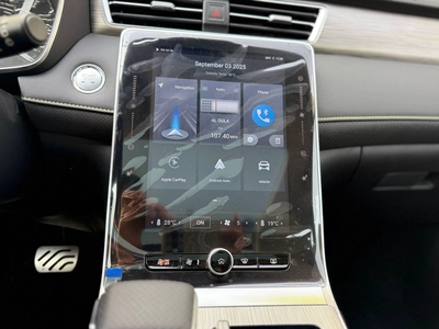 MG RX5 Luxury-15