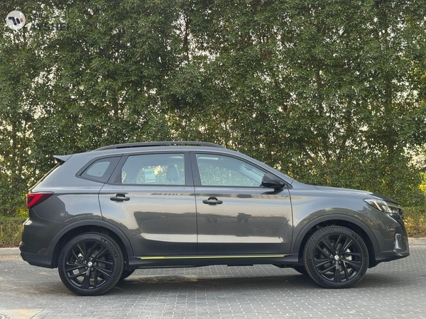 MG RX5 Luxury