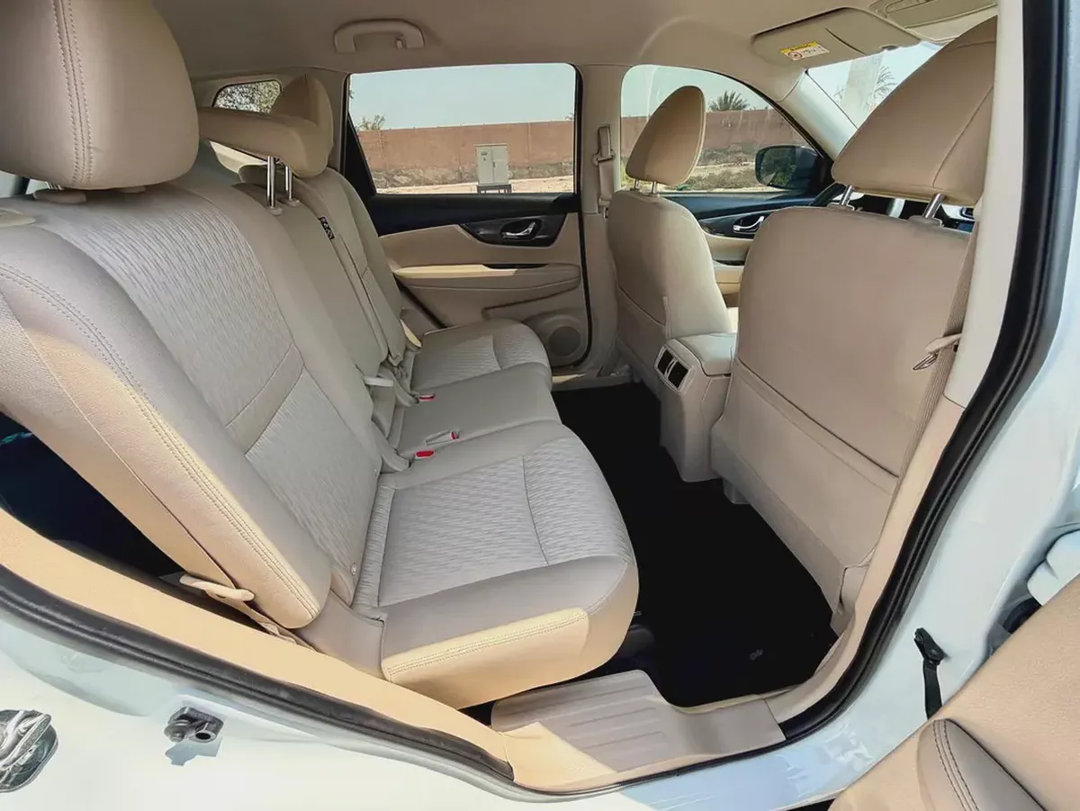 770-Monthly l GCC l 5 Seater, Cruise, Camera, GPS l Accident Free-12-12