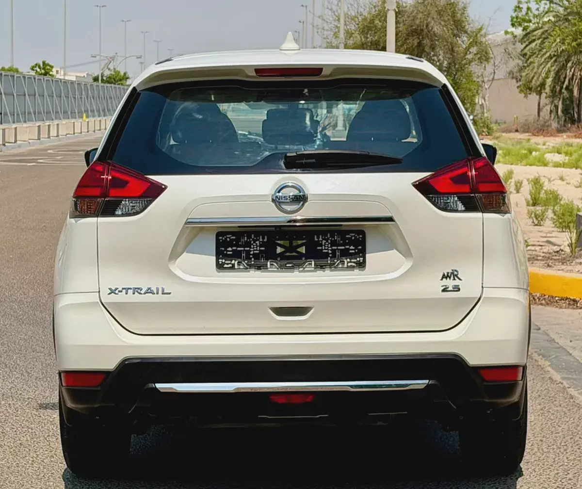 770-Monthly l GCC l 5 Seater, Cruise, Camera, GPS l Accident Free-5-5