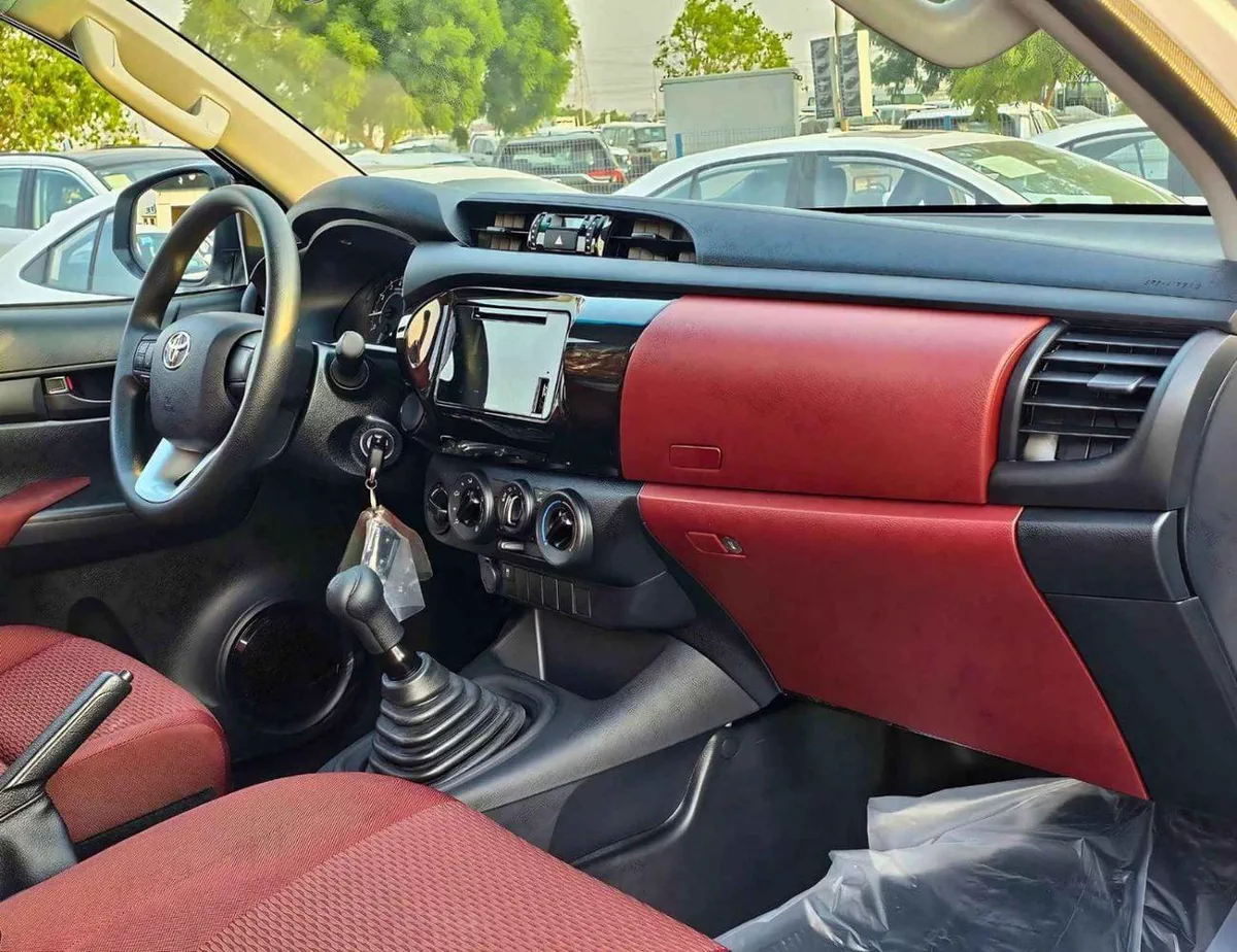Toyota Hilux GL SINGLE CABIN || 2.7L PETROL M/T 4WD / CHROME BUMPERS / DVD+CAMERA (CODE # GLS-G-SC)-11-0