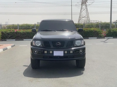 Nissan Patrol Safari Super Safari 2017 GCC Specs-1