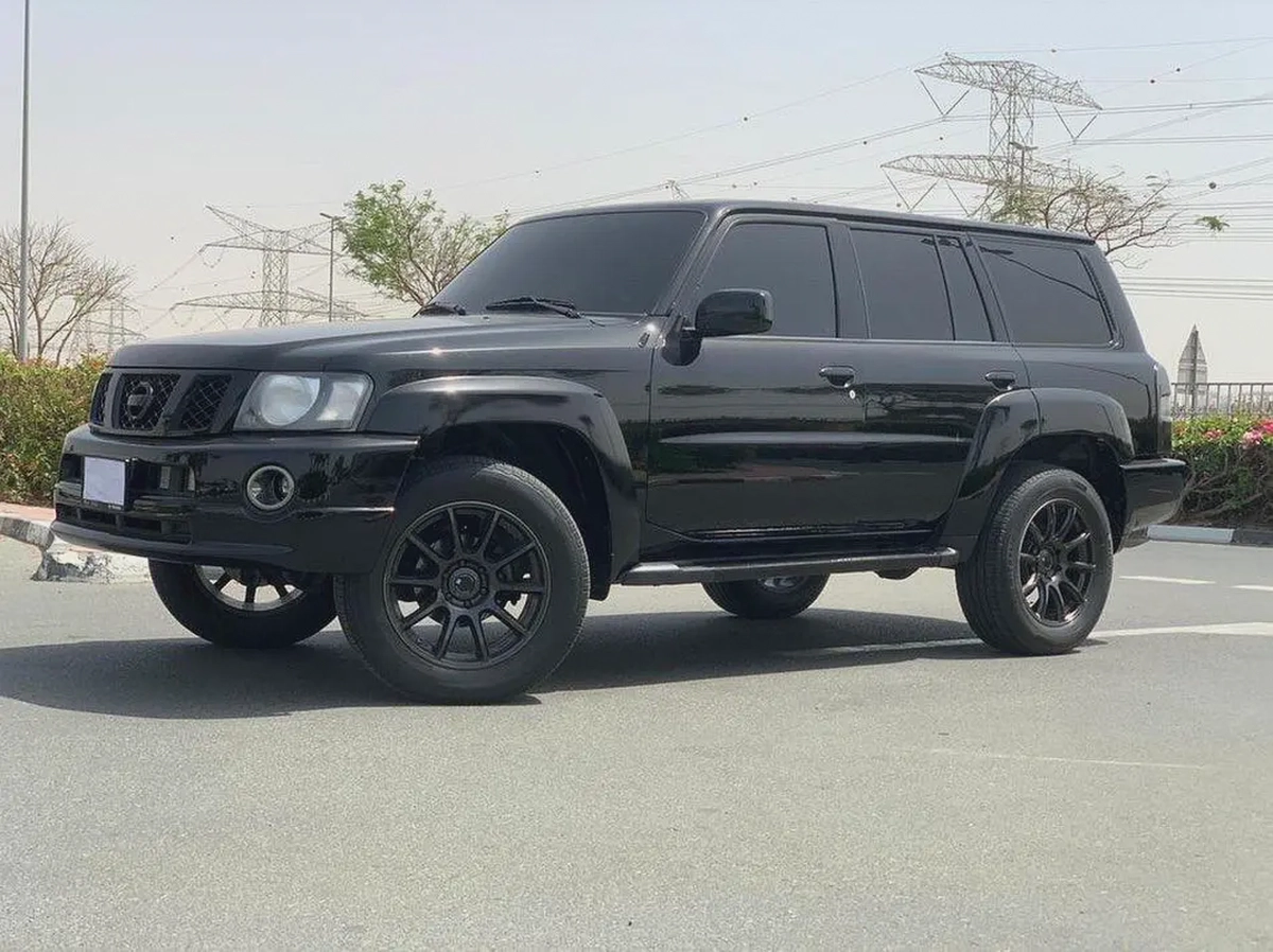 Nissan Patrol Safari Super Safari 2017 GCC Specs-2-2