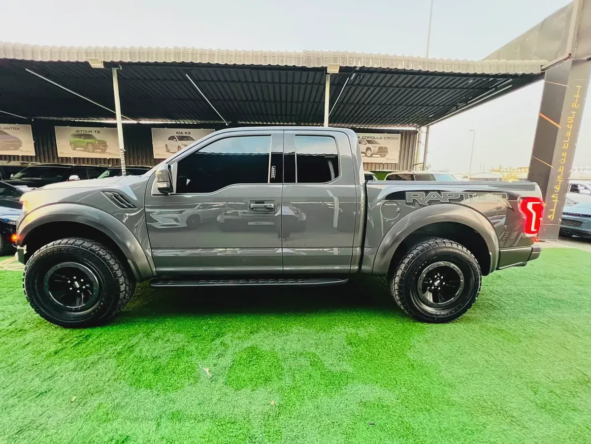 فورد F-150 رابتر سوبر كاب (باب ونص) موديل 2018 | فل أوبشن | مواصفات خليجية GCC-15-15