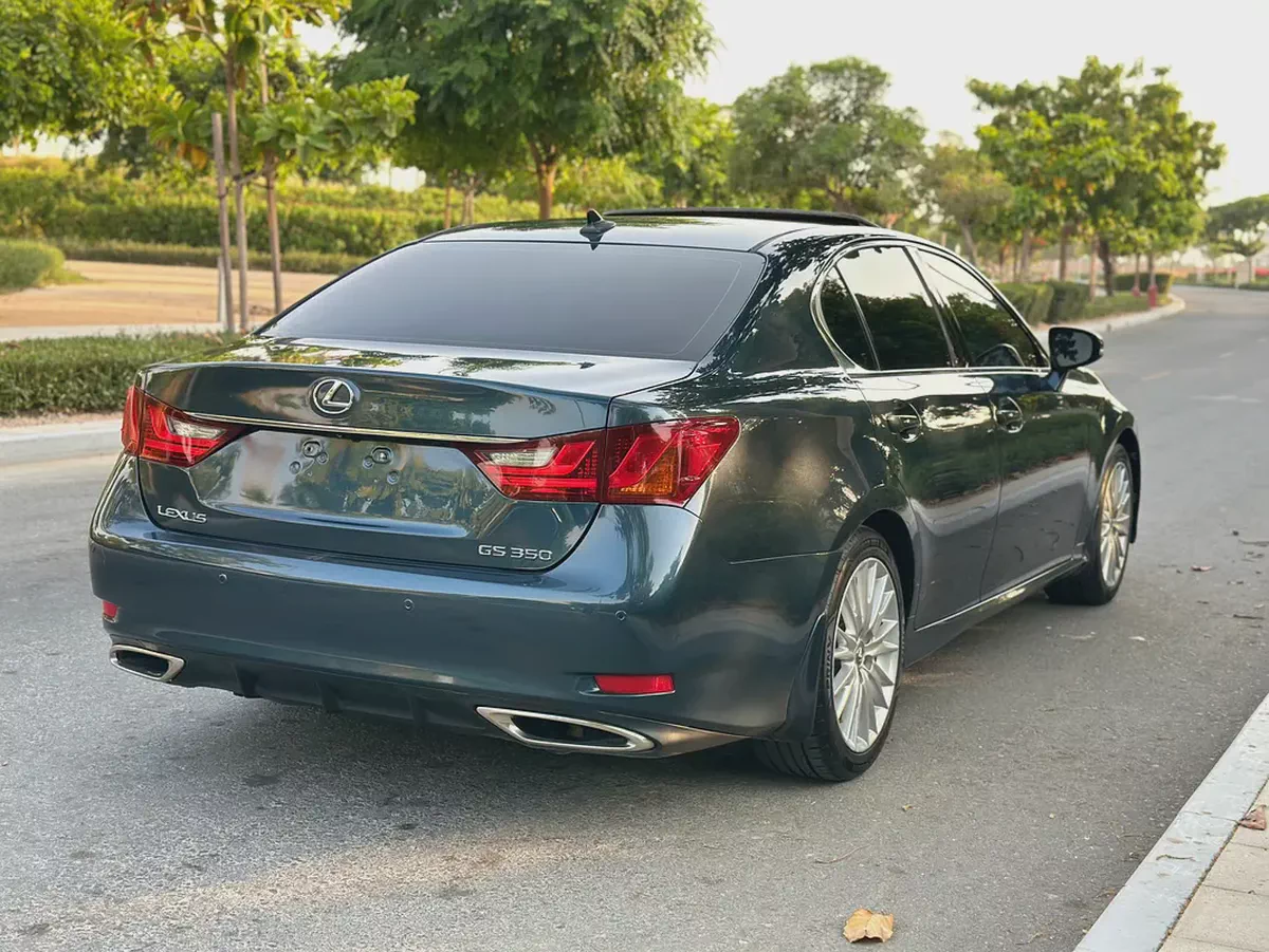 Lexus GS 350 Platinum 2013 | GCC Specs | Low Mileage | Pristine Condition-3-3