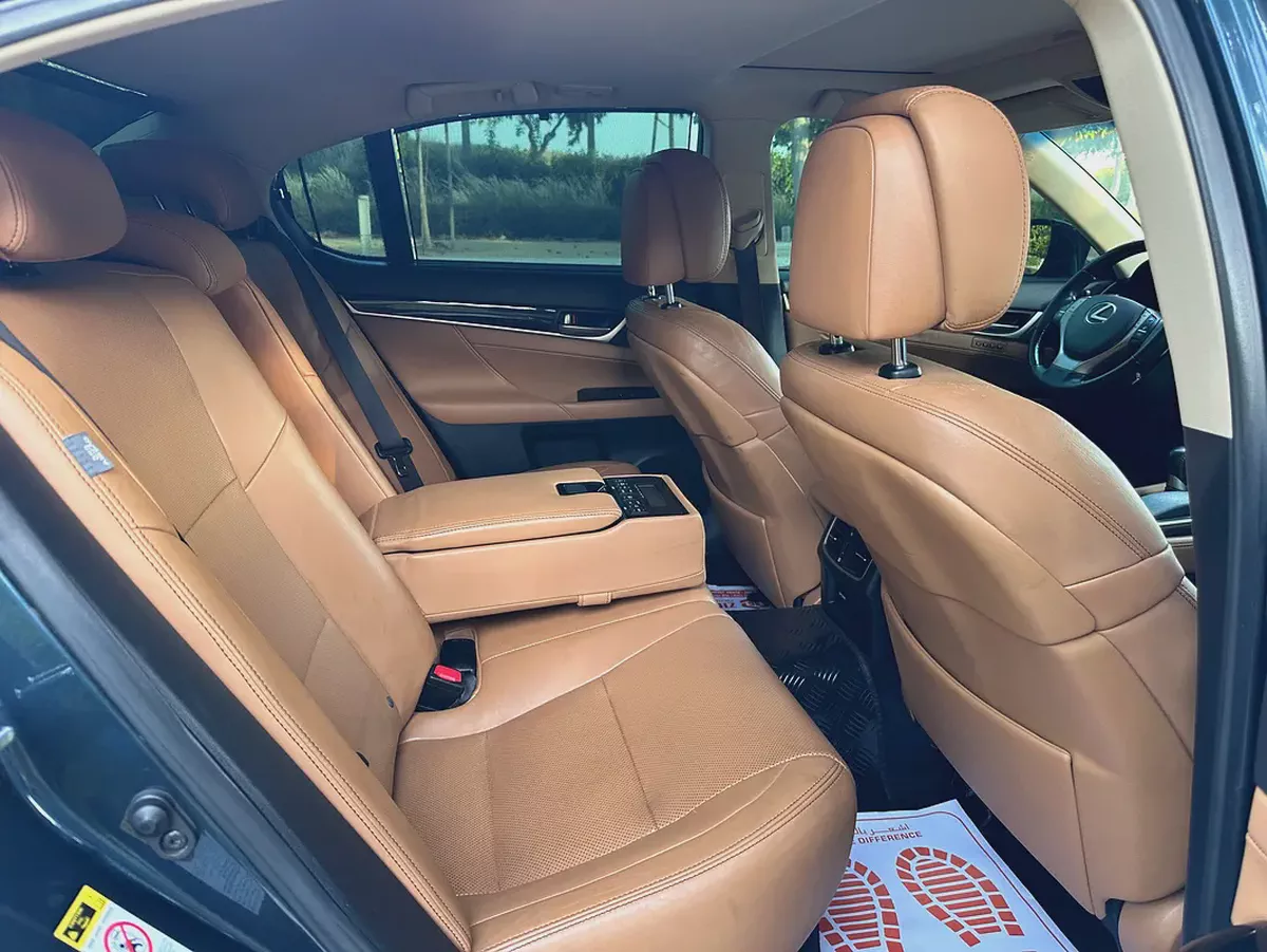 Lexus GS 350 Platinum 2013 | GCC Specs | Low Mileage | Pristine Condition-7-7