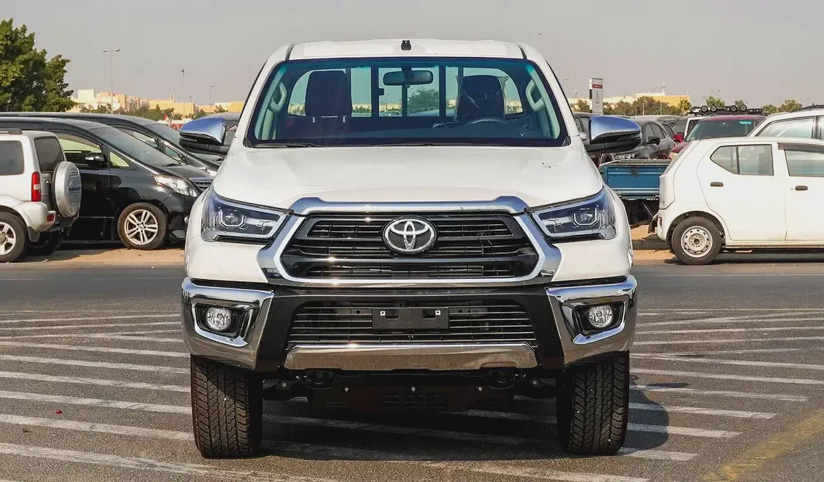 Toyota Hilux 2026 Double Cab DLS GCC Specs