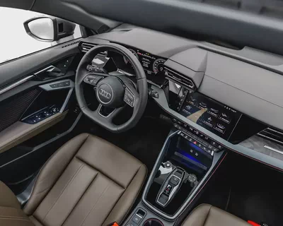 AUDI A3 35 TFSI - S LINE - 2025 - GCC - WARRANTY AND SERVICE CONTRACT - BRAND NEW CONDITION-9