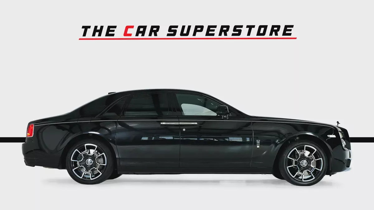 Rolls Royce Ghost Black Badge-Low Mileage-Mint Condition-Starlight Headliner-8-8