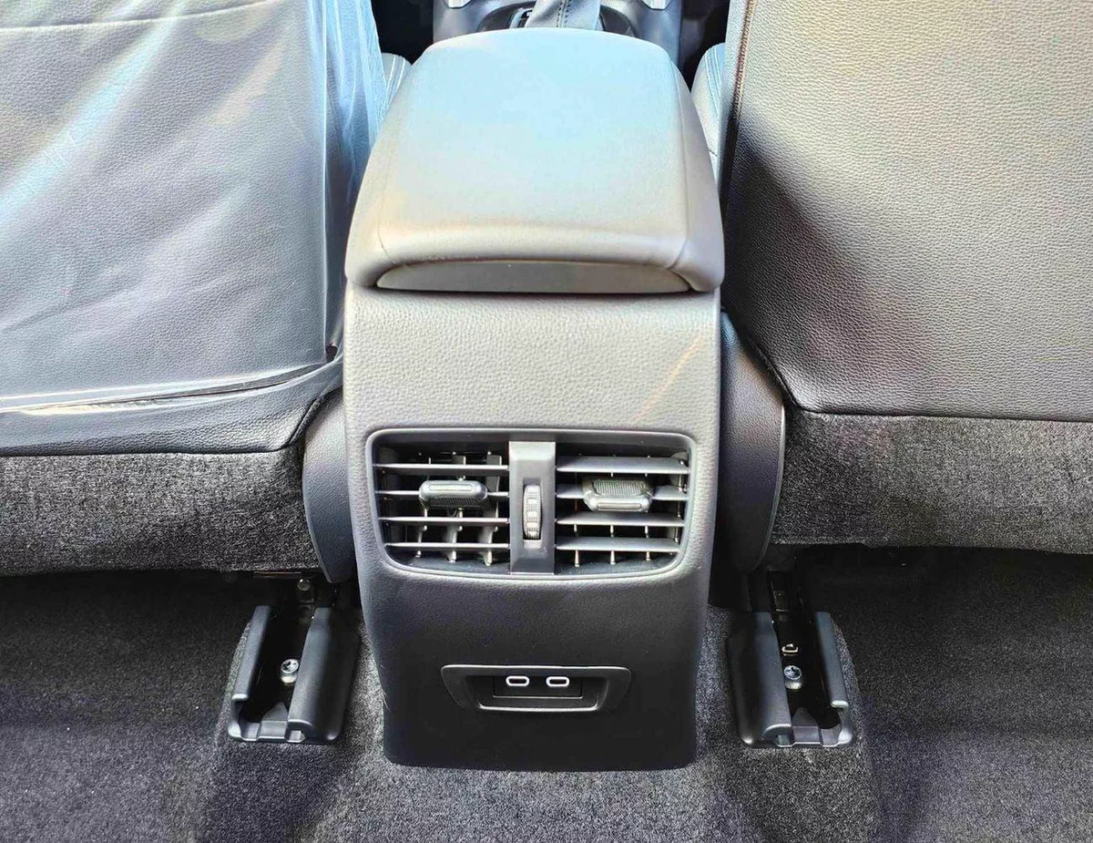 Toyota Frontlander Luxury HYBRID LUXURY PREMIUM/ RADAR/SUNROOF/DRIVER POWER SEATS/2.0L PETROL V4 (CODE#FLPA)-15-0