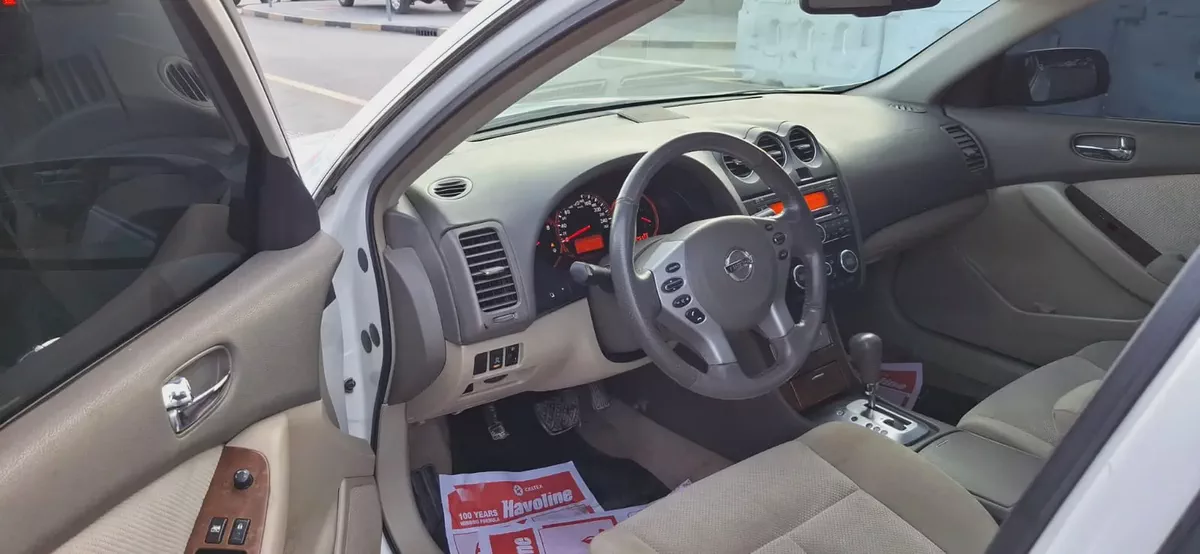 Nissan Altima 2008 GCC Specs Perfect Condition Full options Smoothly Drive-6-6