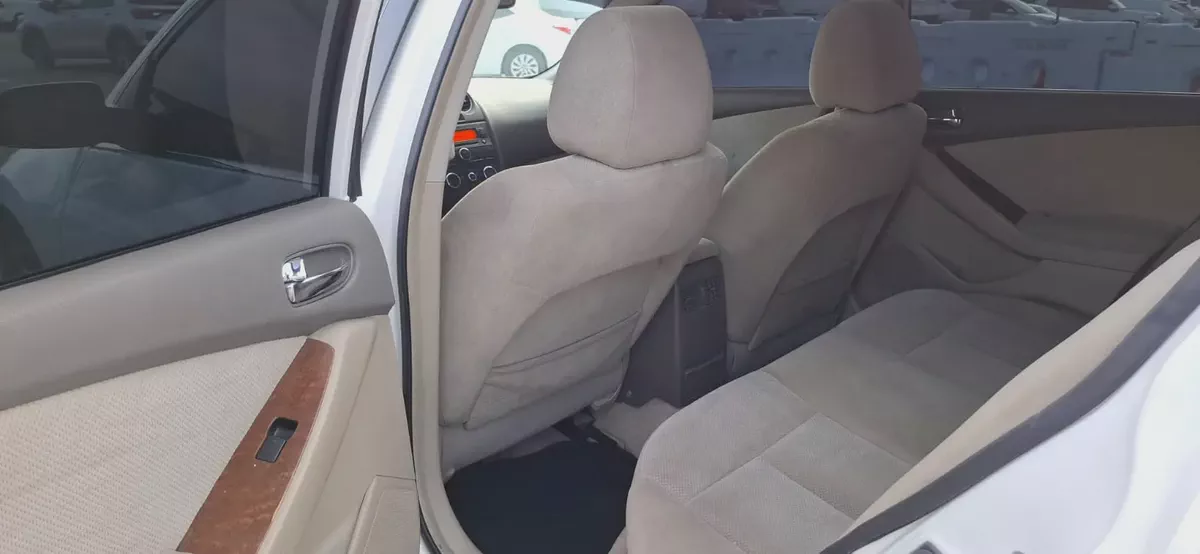 Nissan Altima 2008 GCC Specs Perfect Condition Full options Smoothly Drive-8-8