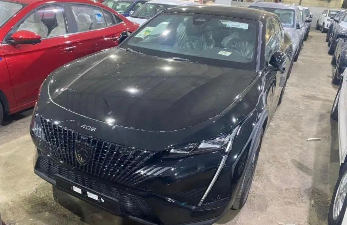 New 2024 Peugeot Peugeot 408 – Black