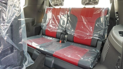 Toyota Land Cruiser VXR TWIN TURBO 3.5L V6 Hybrid-12