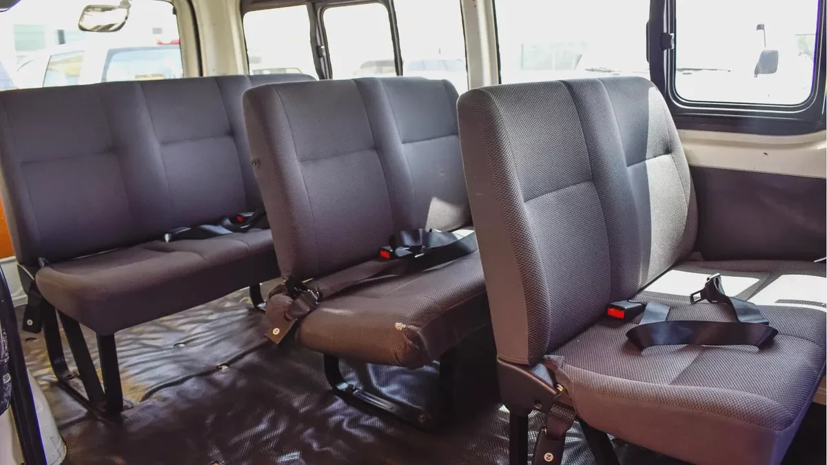 Toyota Hiace 2015 very good condition-5-5