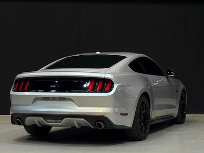 Ford Mustang GT-6