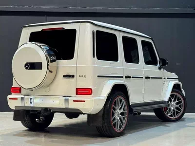 Mercedes Benz G63 AMG STANDARD || GCC Specs | Full Service History | Smart Paint | 2 Keys | Only 114,511 km-6