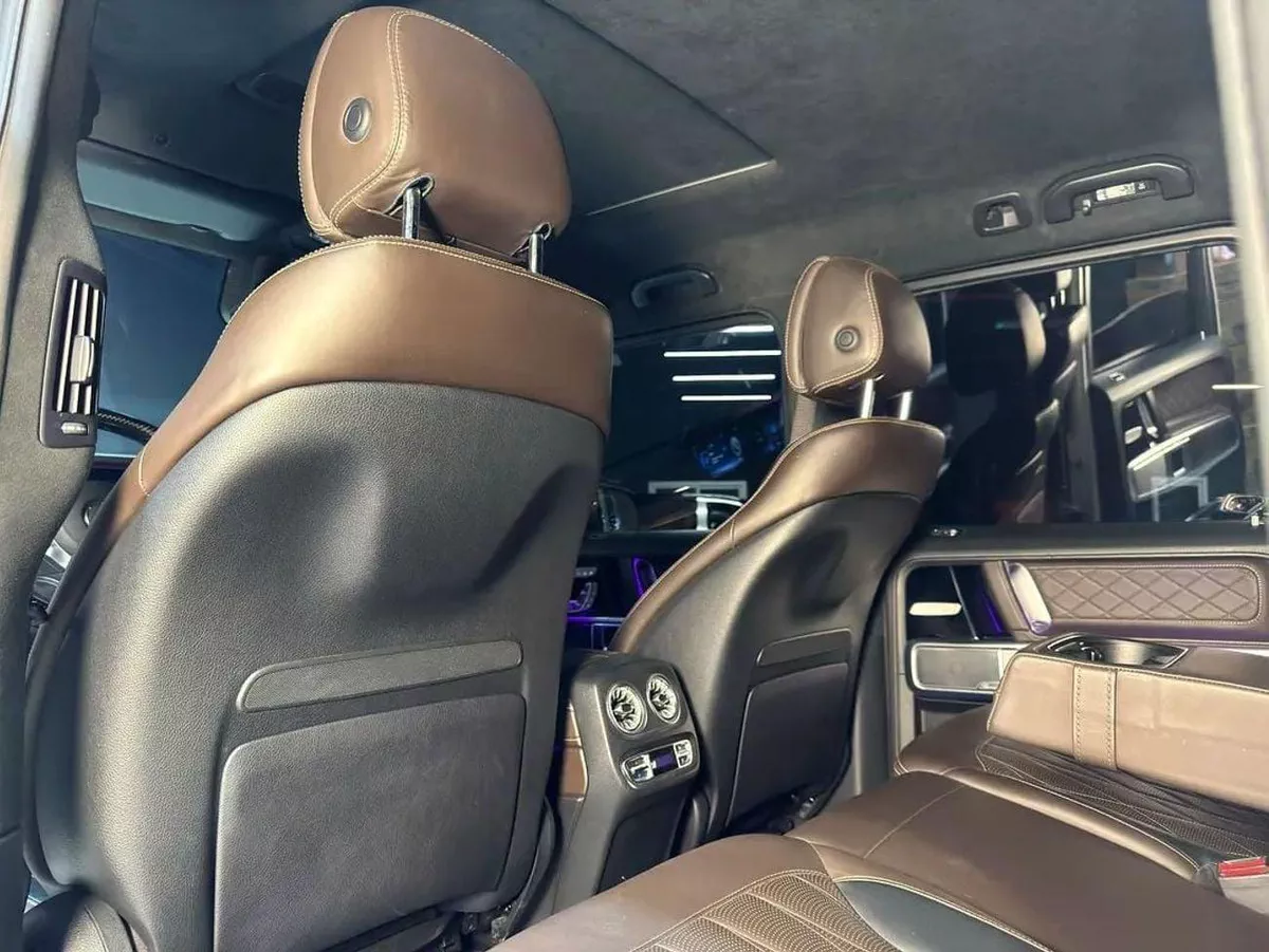 Mercedes Benz G63 AMG STANDARD || GCC Specs | Full Service History | Smart Paint | 2 Keys | Only 114,511 km-12-0